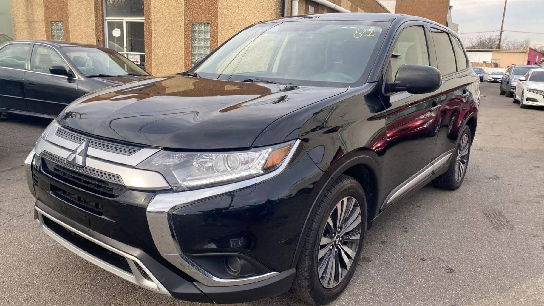 MITSUBISHI OUTLANDER 2020 JA4AD2A38LZ033982 image MITSUBISHI OUTLANDER 2020 JA4AD2A38LZ033982 image
