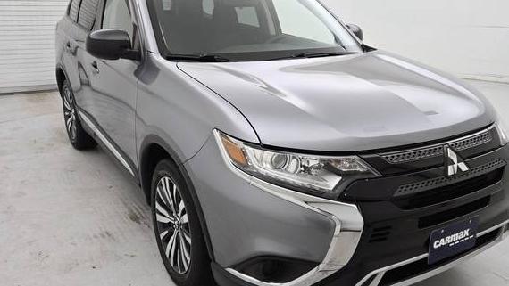MITSUBISHI OUTLANDER 2020 JA4AD2A32LZ017843 image