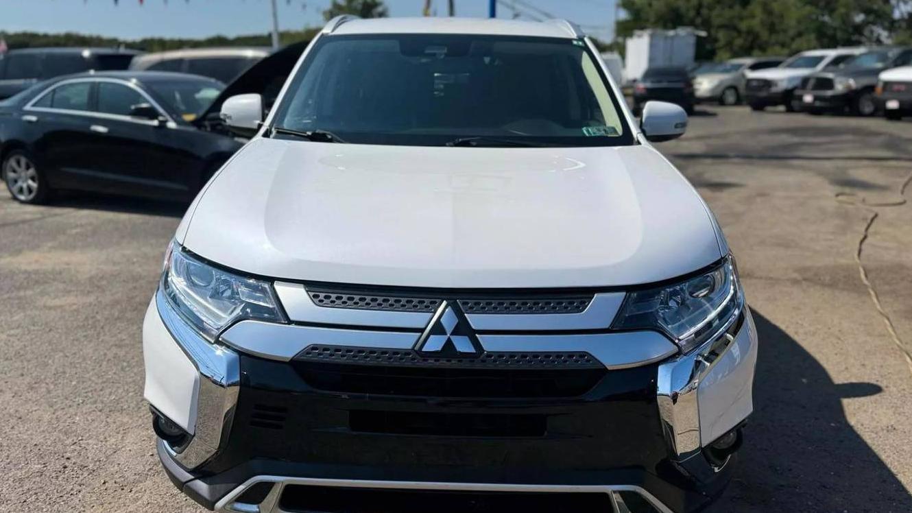 MITSUBISHI OUTLANDER 2020 JA4AD3A36LZ041004 image