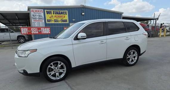 MITSUBISHI OUTLANDER 2014 JA4AD3A32EZ015325 image