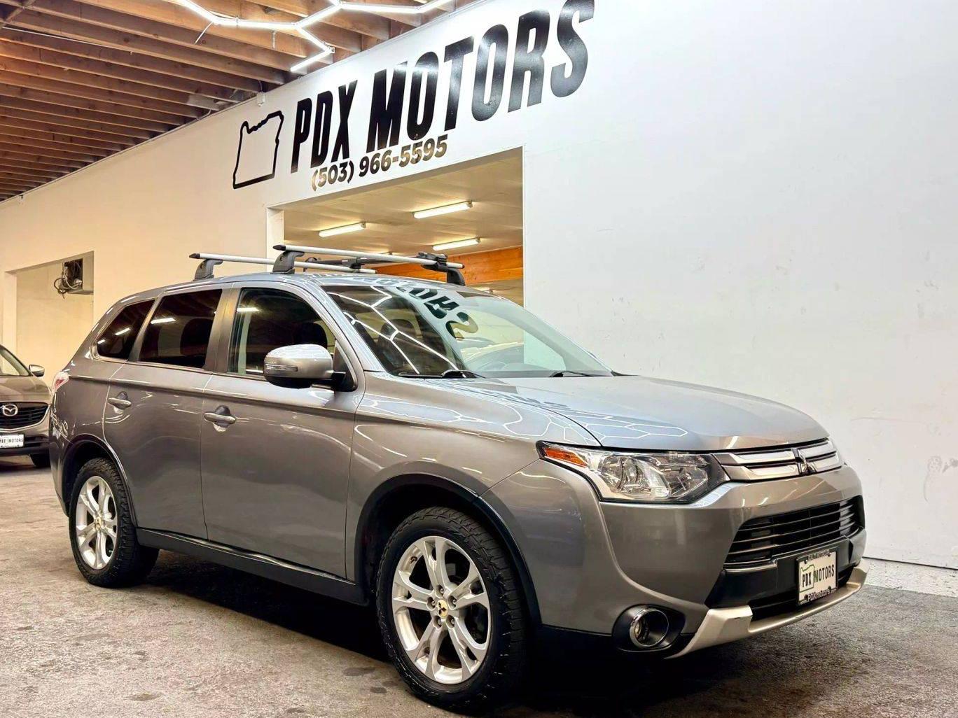 MITSUBISHI OUTLANDER 2015 JA4AZ3A30FZ010000 image