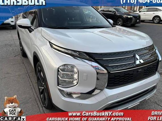 MITSUBISHI OUTLANDER 2022 JA4J4UA89NZ011323 image MITSUBISHI OUTLANDER 2022 JA4J4UA89NZ011323 image