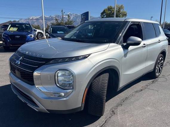 MITSUBISHI OUTLANDER 2022 JA4J4UA81NZ066025 image