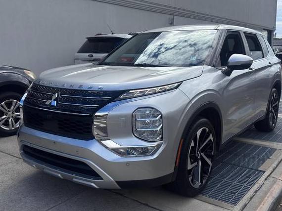 MITSUBISHI OUTLANDER 2022 JA4J4UA87NZ063131 image MITSUBISHI OUTLANDER 2022 JA4J4UA87NZ063131 image