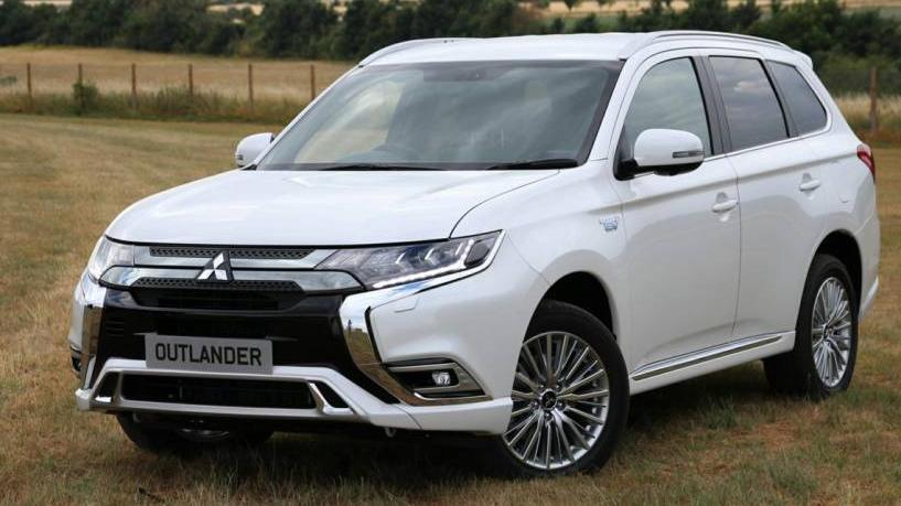 MITSUBISHI OUTLANDER 2022 JA4J2VA79NZ028545 image