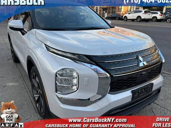 MITSUBISHI OUTLANDER 2022 JA4J4TA83NZ067316 image