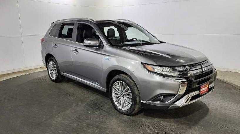 MITSUBISHI OUTLANDER 2022 JA4J2VA7XNZ067497 image