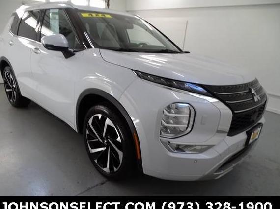 MITSUBISHI OUTLANDER 2022 JA4J4VA8XNZ056874 image MITSUBISHI OUTLANDER 2022 JA4J4VA8XNZ056874 image