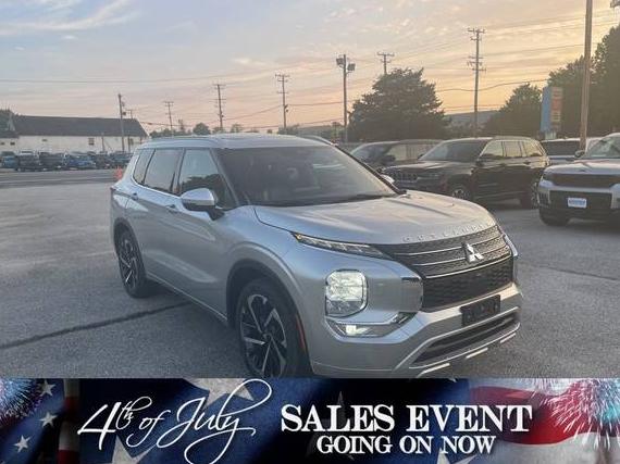 MITSUBISHI OUTLANDER 2022 JA4J4VA82NZ073460 image