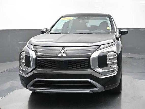 MITSUBISHI OUTLANDER 2025 JA4J3VA84SZ015476 image