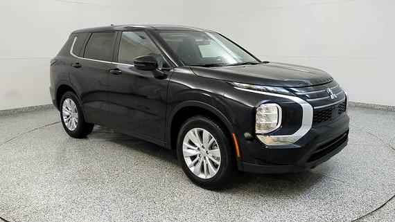 MITSUBISHI OUTLANDER 2025 JA4J4UA80SZ050832 image