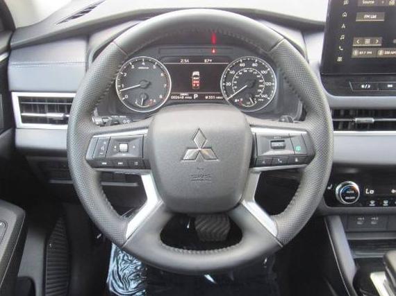 MITSUBISHI OUTLANDER 2025 JA4J4VA81SZ014623 image