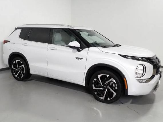 MITSUBISHI OUTLANDER 2025 JA4T5WA99SZ010663 image MITSUBISHI OUTLANDER 2025 JA4T5WA99SZ010663 image