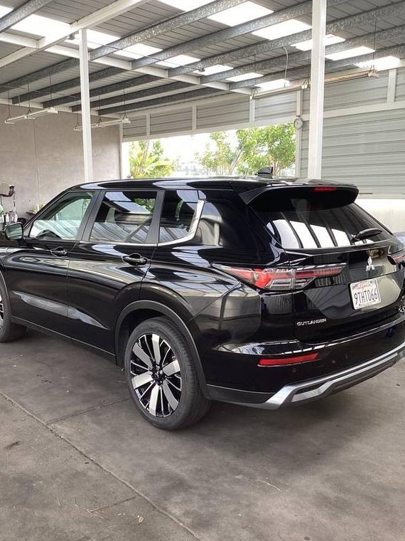 MITSUBISHI OUTLANDER 2025 JA4J4VA87SZ023259 image MITSUBISHI OUTLANDER 2025 JA4J4VA87SZ023259 image