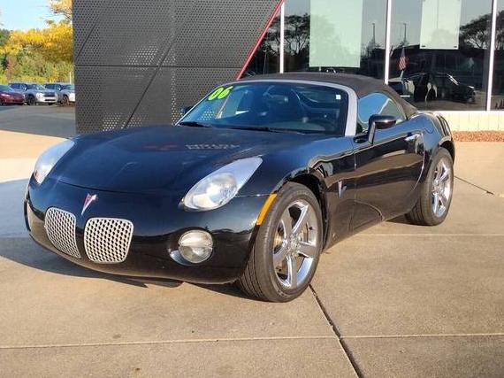 PONTIAC SOLSTICE 2006 1G2MB33BX6Y104018 image