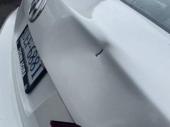 ACURA ILX 2018 19UDE2F77JA003123 image