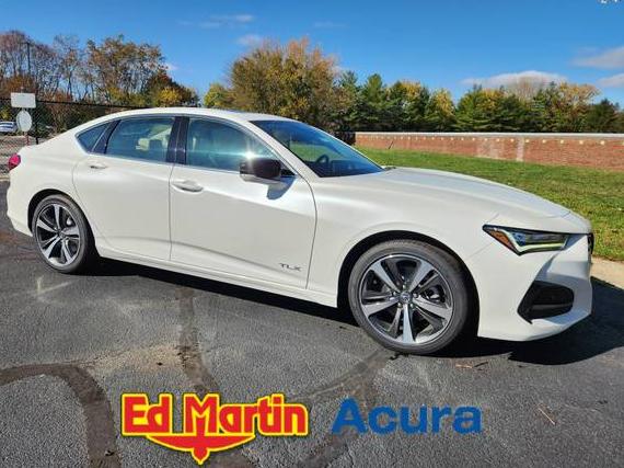 ACURA TLX 2025 19UUB5F42SA002088 image