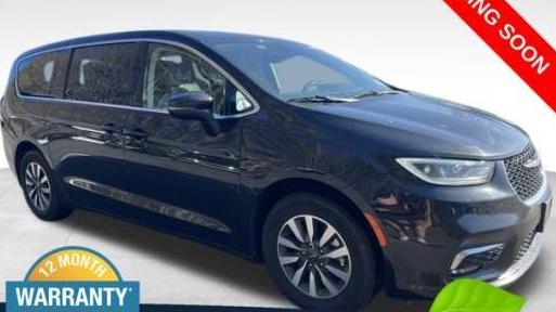 CHRYSLER PACIFICA 2023 2C4RC1L77PR562281 image