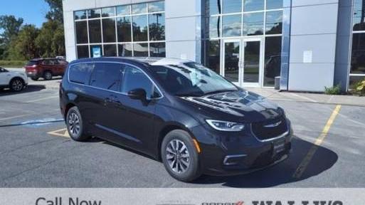 CHRYSLER PACIFICA 2023 2C4RC1L7XPR632789 image