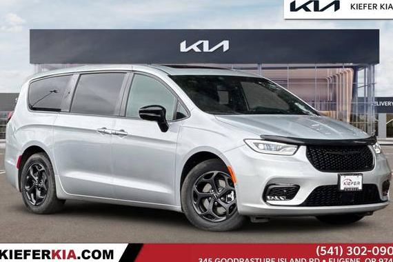 CHRYSLER PACIFICA 2023 2C4RC1S72PR609332 image