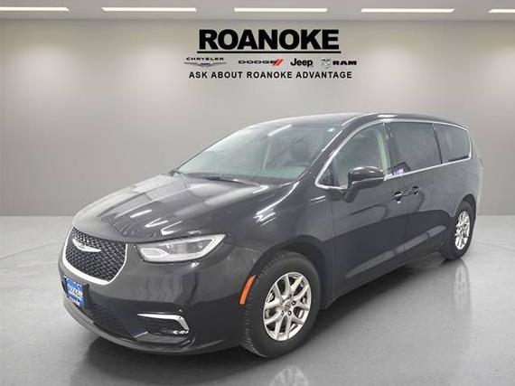 CHRYSLER PACIFICA 2023 2C4RC1BG2PR532381 image