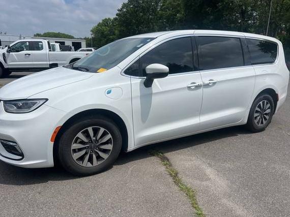 CHRYSLER PACIFICA 2023 2C4RC1L77PR622351 image