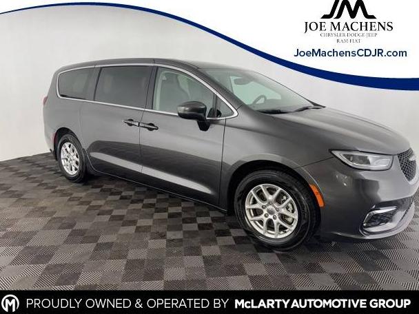 CHRYSLER PACIFICA 2023 2C4RC1BG9PR552692 image