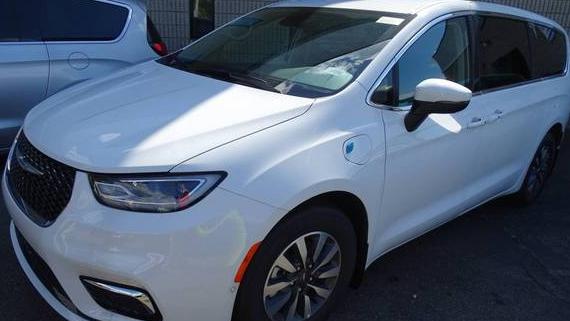 CHRYSLER PACIFICA 2023 2C4RC1L76PR513704 image