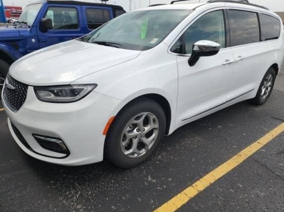 CHRYSLER PACIFICA 2023 2C4RC1GGXPR571650 image