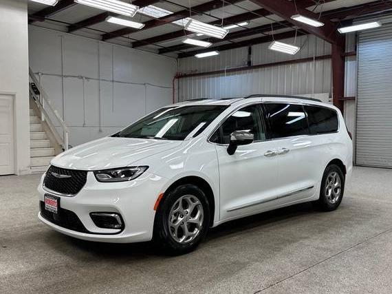 CHRYSLER PACIFICA 2023 2C4RC1GG8PR526206 image