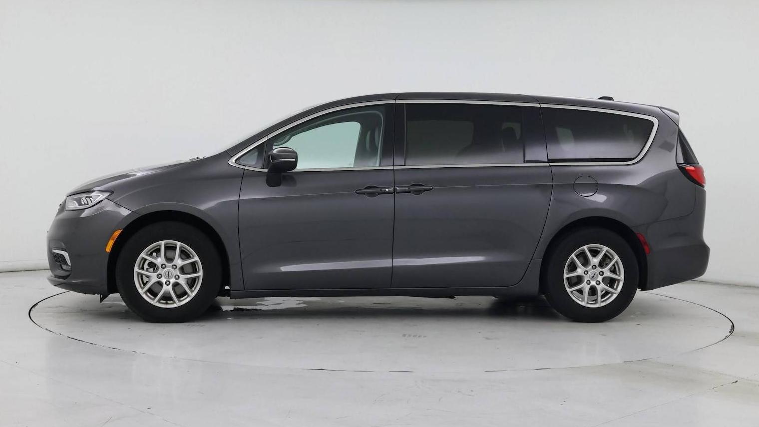 CHRYSLER PACIFICA 2023 2C4RC1BG9PR612650 image