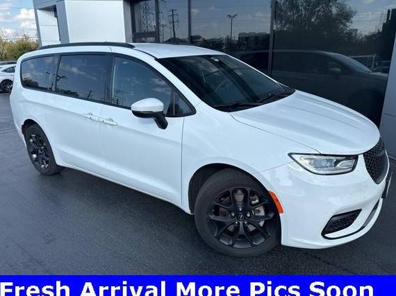 CHRYSLER PACIFICA 2023 2C4RC3BG2PR573332 image CHRYSLER PACIFICA 2023 2C4RC3BG2PR573332 image