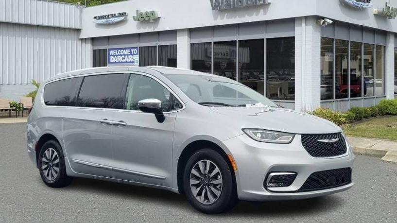 CHRYSLER PACIFICA 2023 2C4RC1S72PR584027 image