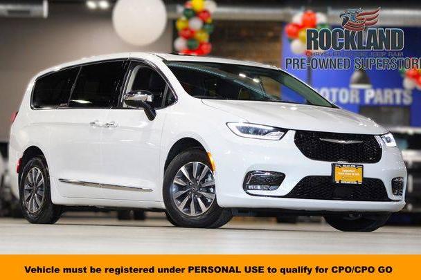 CHRYSLER PACIFICA 2023 2C4RC1S70PR569705 image