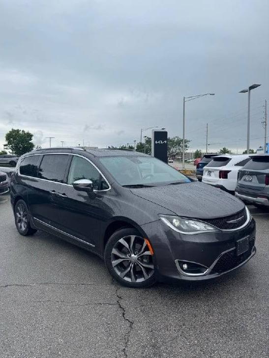 CHRYSLER PACIFICA 2019 2C4RC1GG3KR576973 image