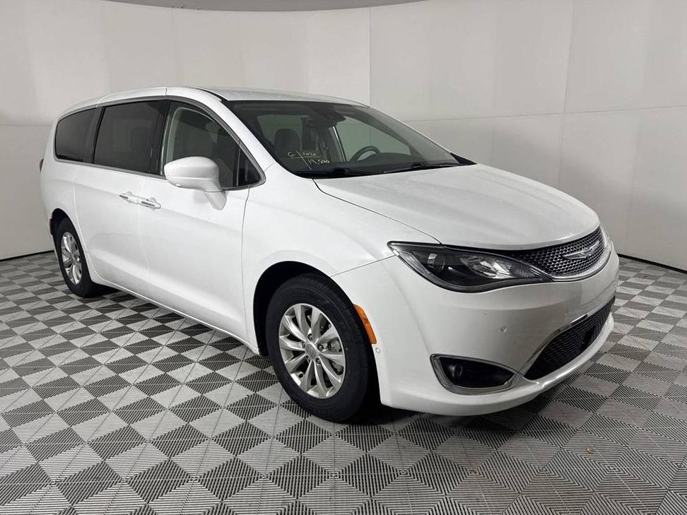 CHRYSLER PACIFICA 2019 2C4RC1FG9KR570645 image