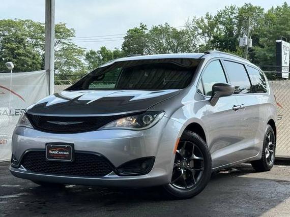 CHRYSLER PACIFICA 2019 2C4RC1EG8KR617603 image