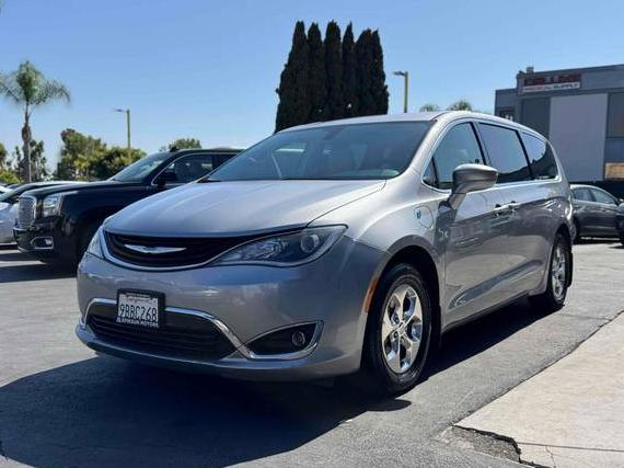 CHRYSLER PACIFICA 2019 2C4RC1H75KR533024 image