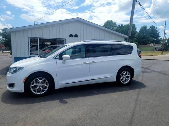 CHRYSLER PACIFICA 2019 2C4RC1EG2KR570228 image