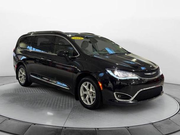 CHRYSLER PACIFICA 2019 2C4RC1EG2KR705255 image