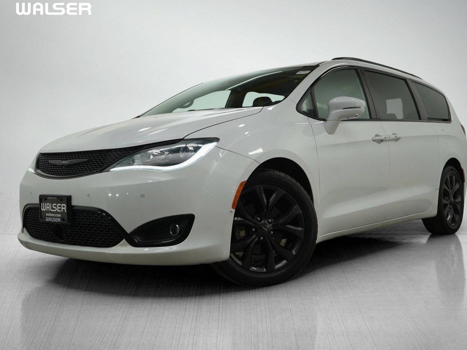 CHRYSLER PACIFICA 2019 2C4RC1GG3KR681691 image