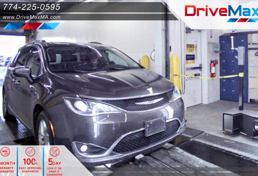 CHRYSLER PACIFICA 2019 2C4RC1GG5KR731023 image