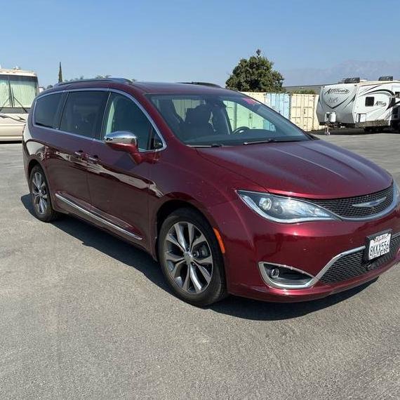 CHRYSLER PACIFICA 2019 2C4RC1GG4KR549104 image
