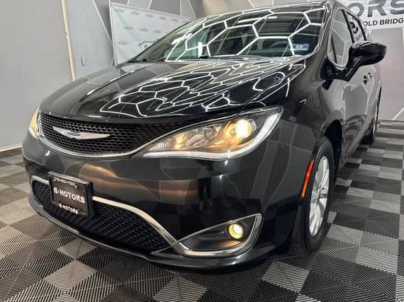 CHRYSLER PACIFICA 2019 2C4RC1FG5KR550795 image