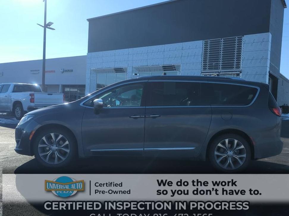 CHRYSLER PACIFICA 2019 2C4RC1GG5KR581754 image