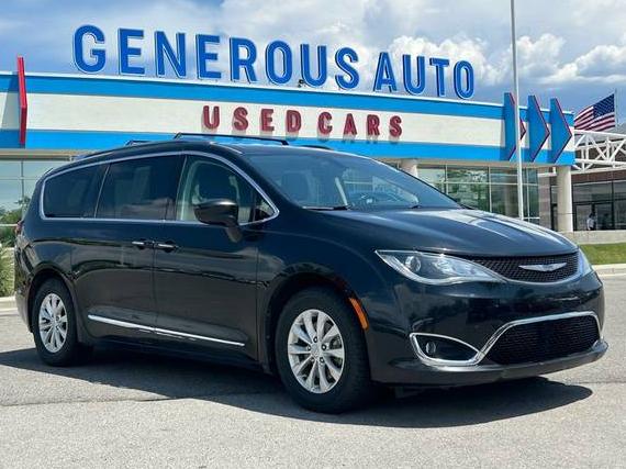CHRYSLER PACIFICA 2019 2C4RC1BG6KR680736 image
