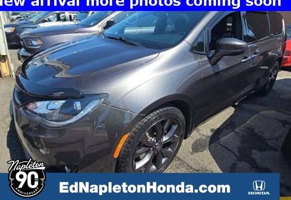 CHRYSLER PACIFICA 2019 2C4RC1FG3KR657876 image