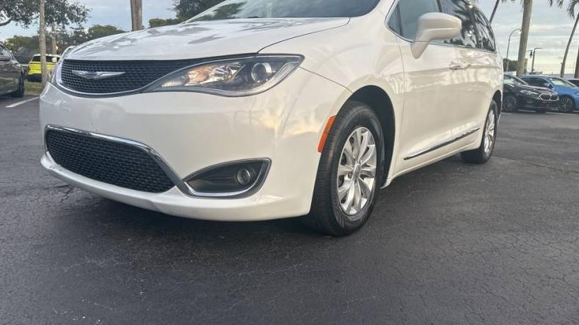 CHRYSLER PACIFICA 2019 2C4RC1BG9KR721182 image