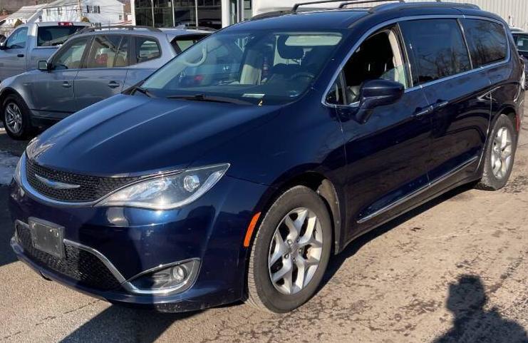 CHRYSLER PACIFICA 2018 2C4RC1BG4JR310447 image