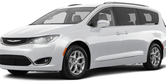 CHRYSLER PACIFICA 2018 2C4RC1FG3JR260263 image